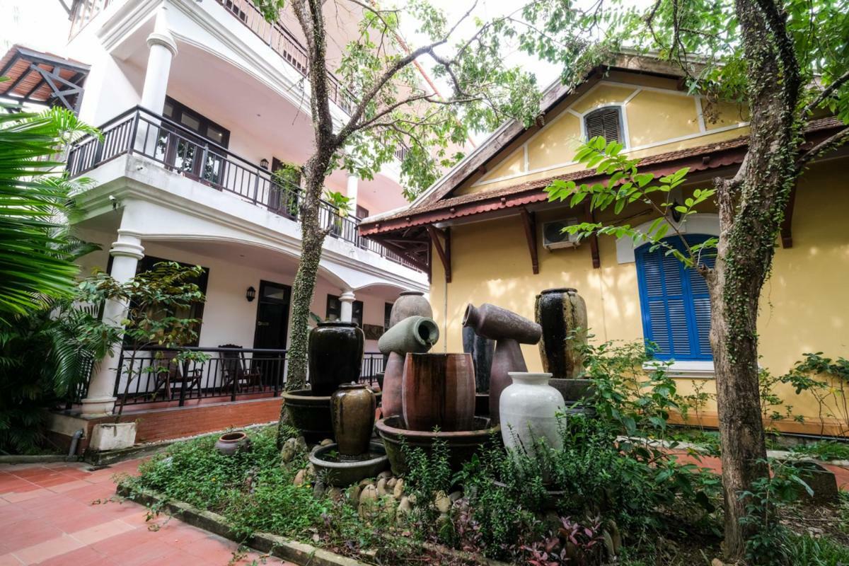 Le Domaine De Cocodo Apartment Hue Exterior photo
